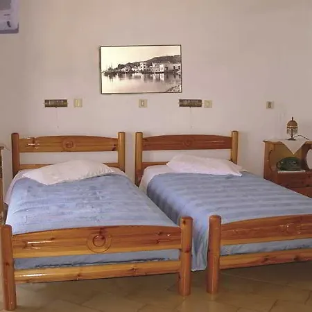 Hotel Casteli